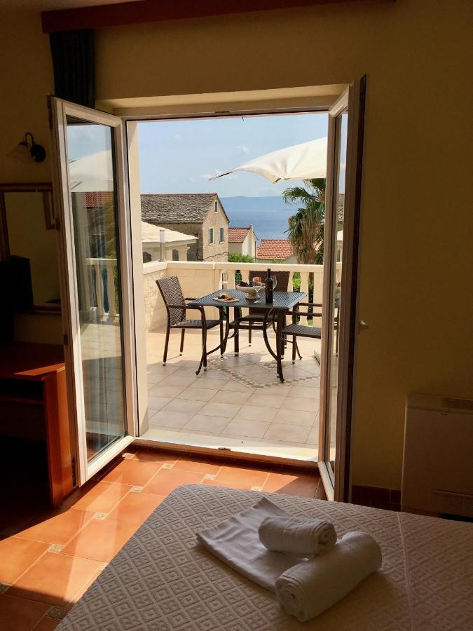 Apartments Villa Jadranka Adults Only Bol Exterior foto